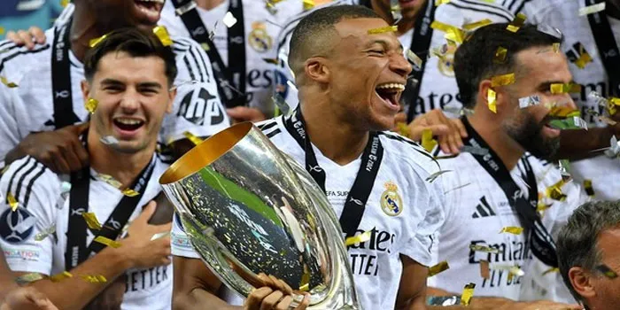 Kylian Mbappe Di Piala Super Eropa 2024 Laga Pertama, Gol Pertama, Trofi Pertama